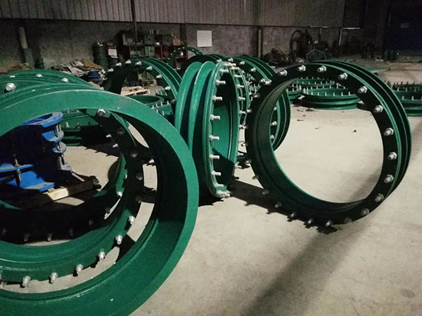 雙法蘭傳力接頭現場